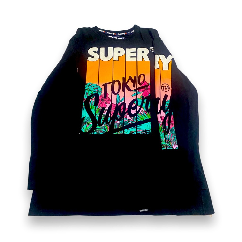 Super Dry Long Sleeve Black Tee!!